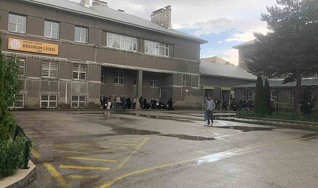 Erzurum'da YKS heyecanı başladı