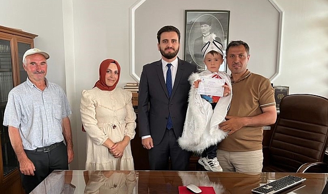 Filistin'e bağışladılar Sünnet düğününde takılan hediyeleri
