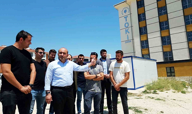 Gürhan Albayrak’tan TOKİ açıklaması: "Teslim tarihi için gün sayılıyor"