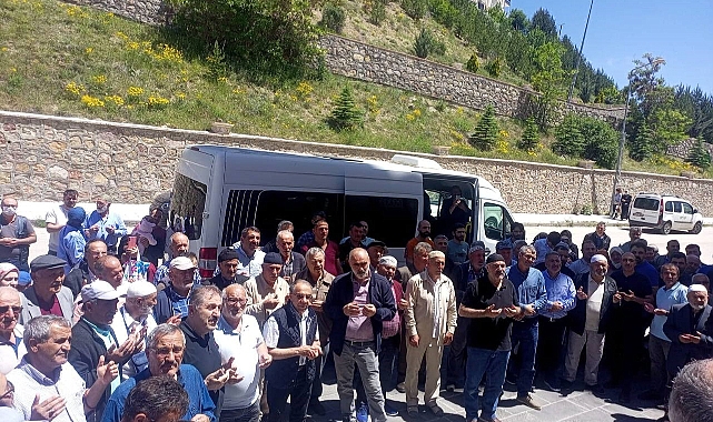 Hacı adayları Bayburt’tan dualarla uğurlandı