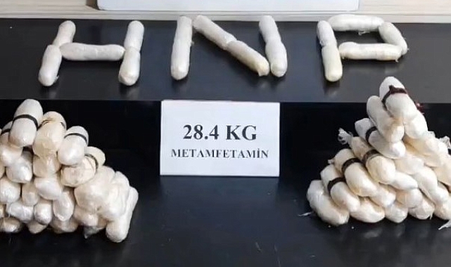Hakkari İl Emniyet Müdürlüğü kristal halde 28 kilo metamfetamin ele geçirildi