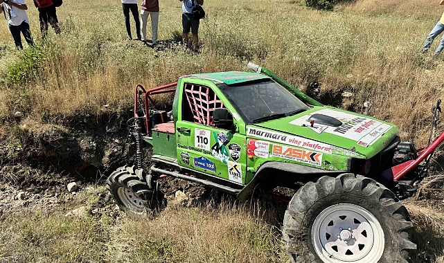 Hakkari'de off-road gösterisi büyük ilgi gördü