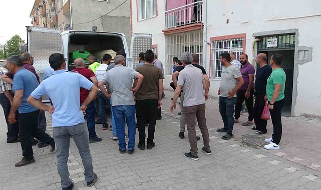 İnfaz koruma memuru evinde ölü bulundu