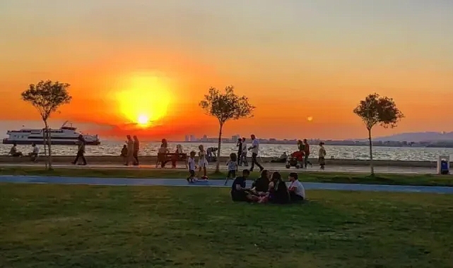 İzmir'de gün batımı izlenecek yerler: İzmir'in en güzel seyir tepeleri