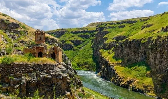 Kars'ta ailecek nereye gidilir? Kars'ta aileyle gezilecek yerler nerede?