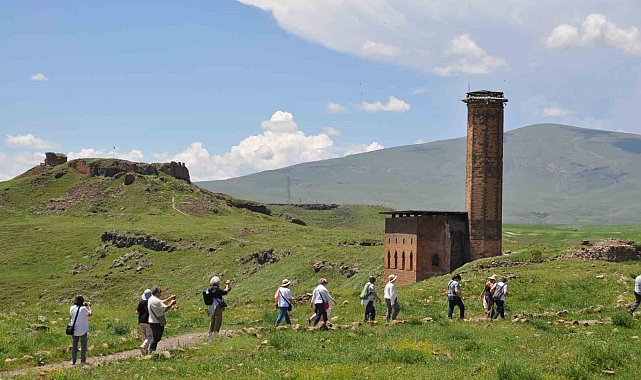 Kars'ın tarihi kenti Ani'ye yoğun ilgi