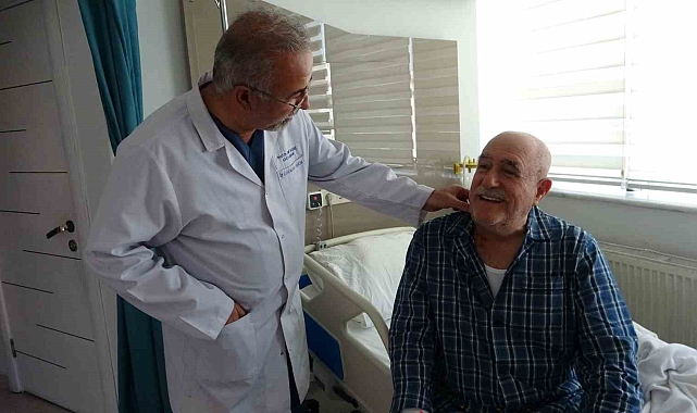 'Masada kalırsın, felç olabilirsin' denilen hasta Van'da sağlığına kavuştu