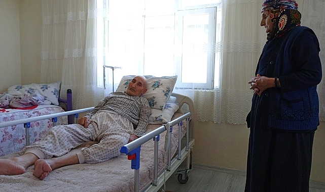 Memet dede otomatik hasta yatağına kavuştu