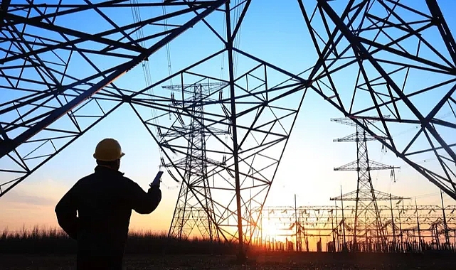 Mumları hazırlayın! Elektrik uzun süre olmayacak! Trabzon'da bir çok ilçesinde elektrik kesilecek! Çoruh Elektrik elektrik kesintilerini duyurdu