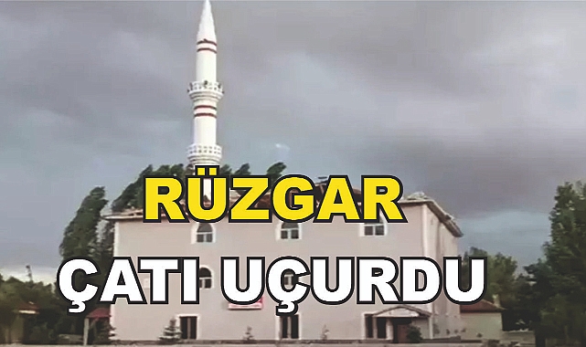 Patnos'ta etkili olan rüzgar çatı uçurdu
