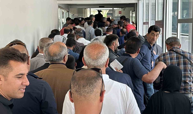 Sınırda Bayram Yoğunluğu Başladı