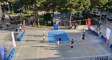 Sokaklar basketbol sahasına döndü Erzincan'da