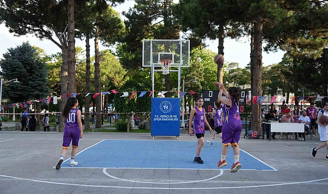 "Sokaklar Bizim 3x3 Basketbol Gençlik Kupası" başladı Erzincan'da
