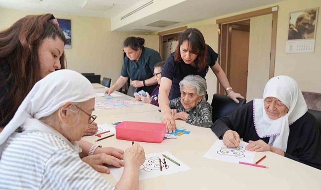 Tepebaşı Belediyesi, Alzheimer hastalarının yanında