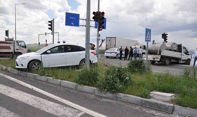 Trafik Kazası: 4 Yaralı