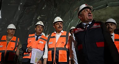 Vali Çiftç Kop Tüneli'nde incelemelerde bulundu