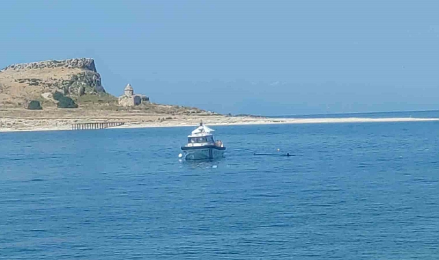Van Gölü'ne Giren Şahsı Arama Çalışmaları Devam Ediyor