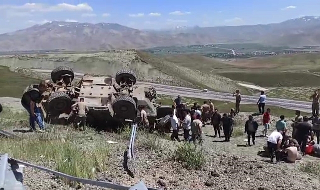 Van'da askeri araç devrildi: 3 asker yaralı