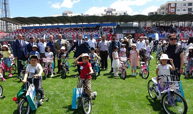 Van'da Spor Van projesinin kapanış töreni yapıldı