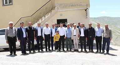 Yapımı devam eden hizmetleri  yerinde inceledi Kaymakam Özçelik