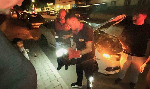 Yavru kedi kurtarıldı!