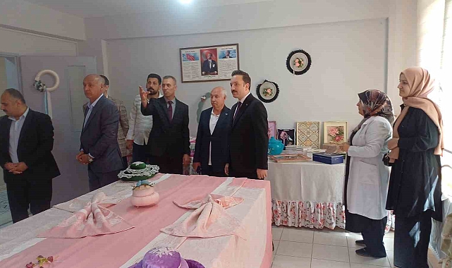 Yılsonu sergisi Malazgirt'te düzenlendi