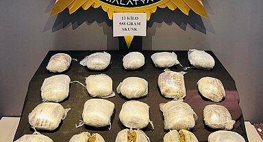 Yolcu otobüsünde 13 kilogram skunk ele geçirildi