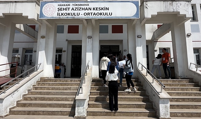 Yüksekova'da YKS'nin ikinci oturumu başladı