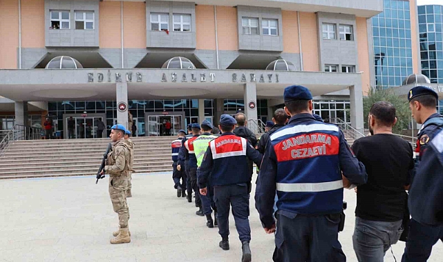 Yurt dışına kaçmaya çalışan 16 terör örgütü üyesi yakalandı