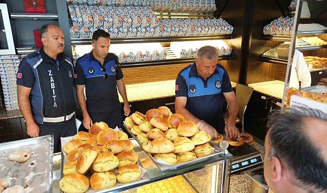 Zabıta ekipleri unlu mamuller üretimi yapan işletmeleri denetledi