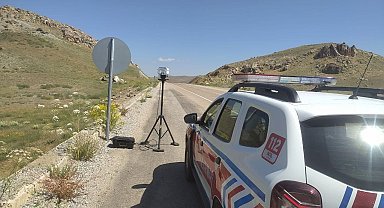 272 araç trafikten men edildi Van'da