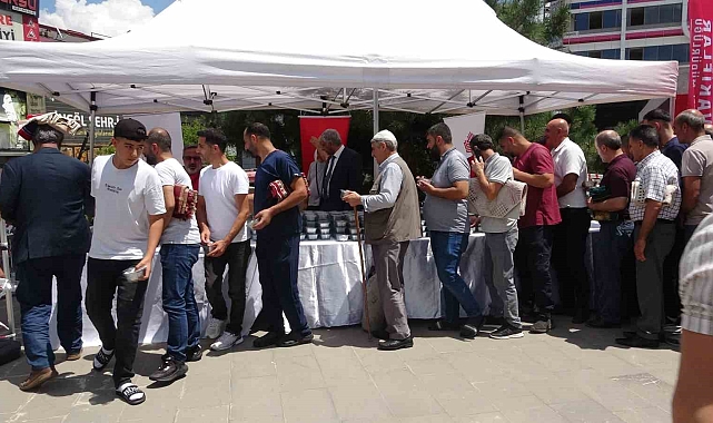3 bin 500 kişiye aşure ikram edildi