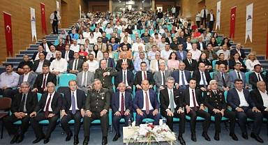 Ağrı'da 15 Temmuz Konferansı Düzenlendi