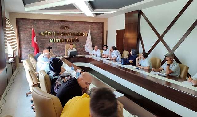 Ağrı'da okul müdürlerine proje bilgilendirme toplantısı düzenlendi