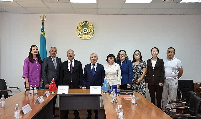 Atatürk Üniversitesi Rektörü Prof. Dr. Ömer Çomaklı, Kazakistan temaslarını tamamladı