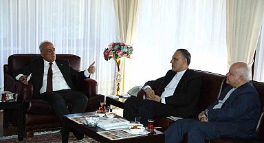 Atatürk Üniversitesini ziyaret etti İran İslam Cumhuriyeti Ankara Büyükelçisi Zadeh