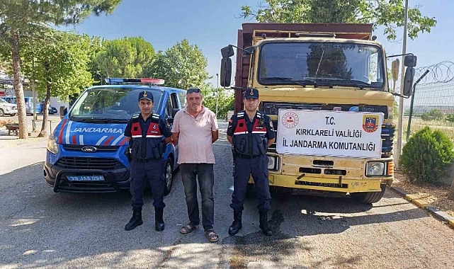 Babaeski’de çalınan kamyonu jandarma buldu