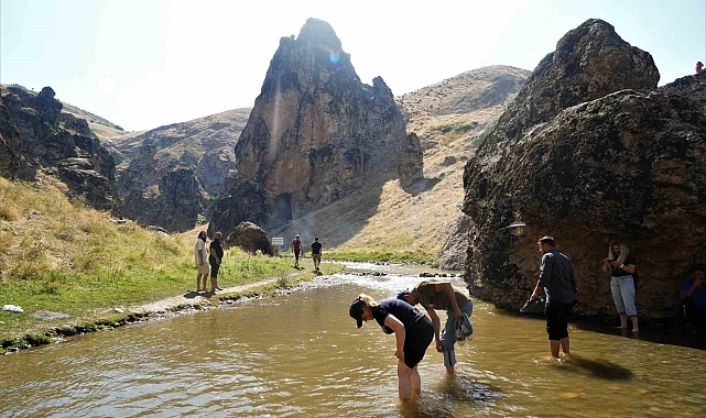 "Babamın Damadı" filminin oyuncu kadrosu netleşti: Muş'ta romantik komedi rüzgarı