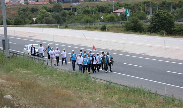 Büro Memur-Sen’in Bolu’dan Ankara’ya yürüyüşü sürüyor