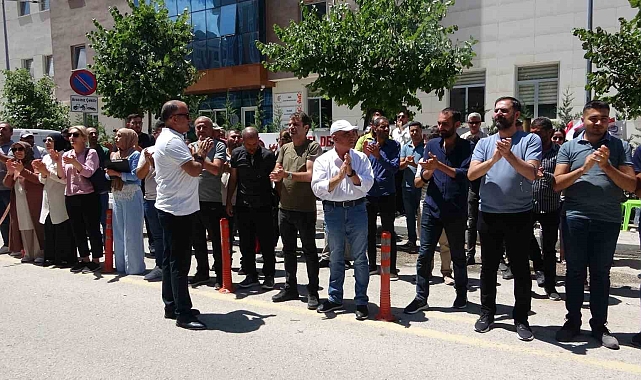 "Bütün davalarımızı kazanacağız" Vanlı işçiler