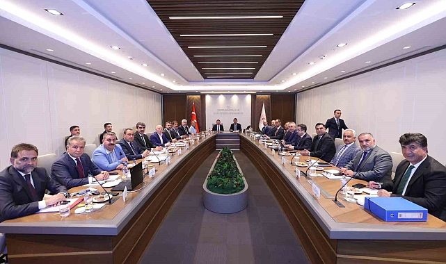 Çevre, Şehircilik ve İklim Değişikliği Bakanı Murat Kurum'a Anlamlı ziyaret