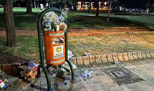 Çöp tepkisi Malatya Büyükşehir Belediyesi'ne