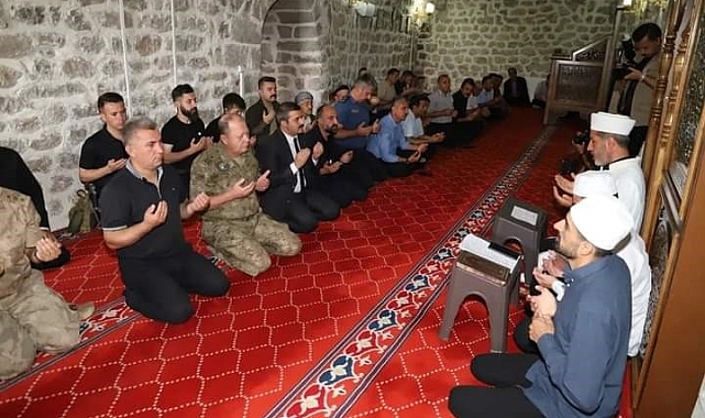 Çukurca&#039;da 15 Temmuz şehitleri için mevlit okundu