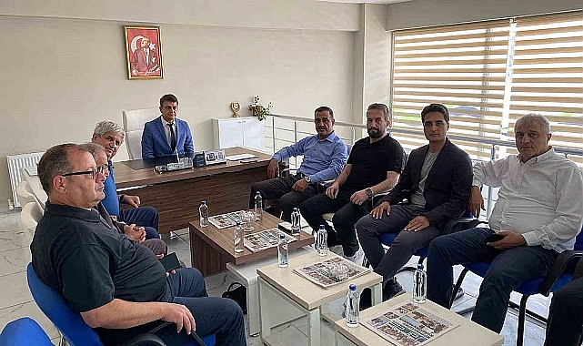 Doğu Aras Enerji Yatırımları Başkanı  Aras EDAŞ'ın hizmet bölgesinde incelemelerde bulundu