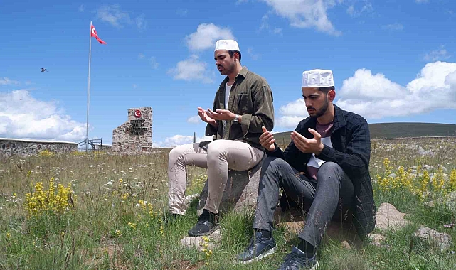 Dumlu Dağları'nda bir şehit yatağı