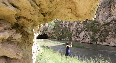 Dünyada benzeri olmayan doğal "Kudret Köprüsü" güzelliği ile mest ediyor