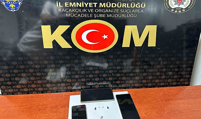 Ehliyet sınavında özel düzenekli kopyaya tutuklama