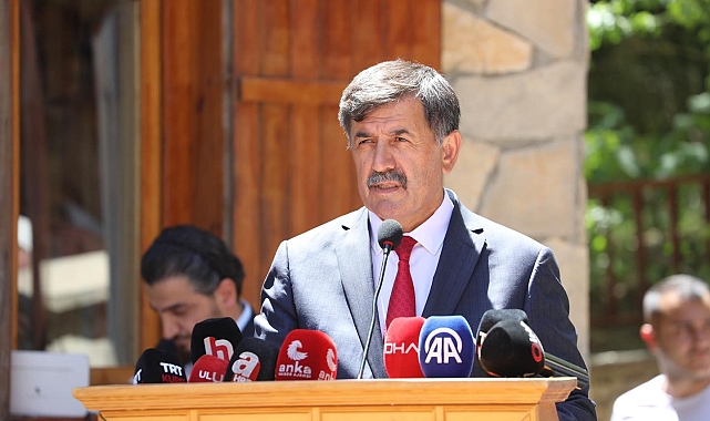Erzincan Belediye Başkanı Aksun: "Erzincan'ımızın ve Türkiye'mizin üzerinde hain planları olanlar asla emellerine ulaşamayacaktır"