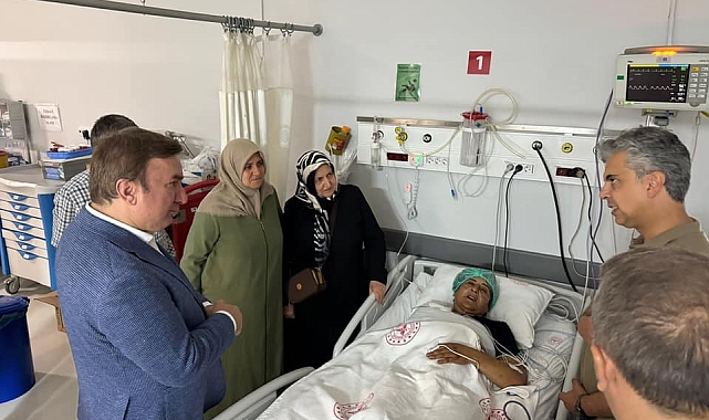 Erzincan Valisi Hamza Aydoğdu'dan hastanede tedavi gören şehit annesine ziyaret