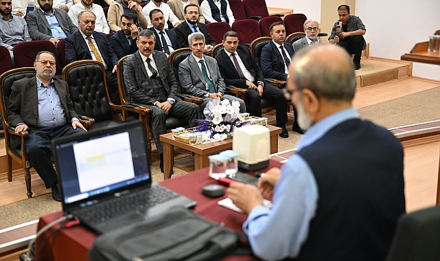 Erzurum'da "Helal Gıda ve Helal Beslenme" konferansı